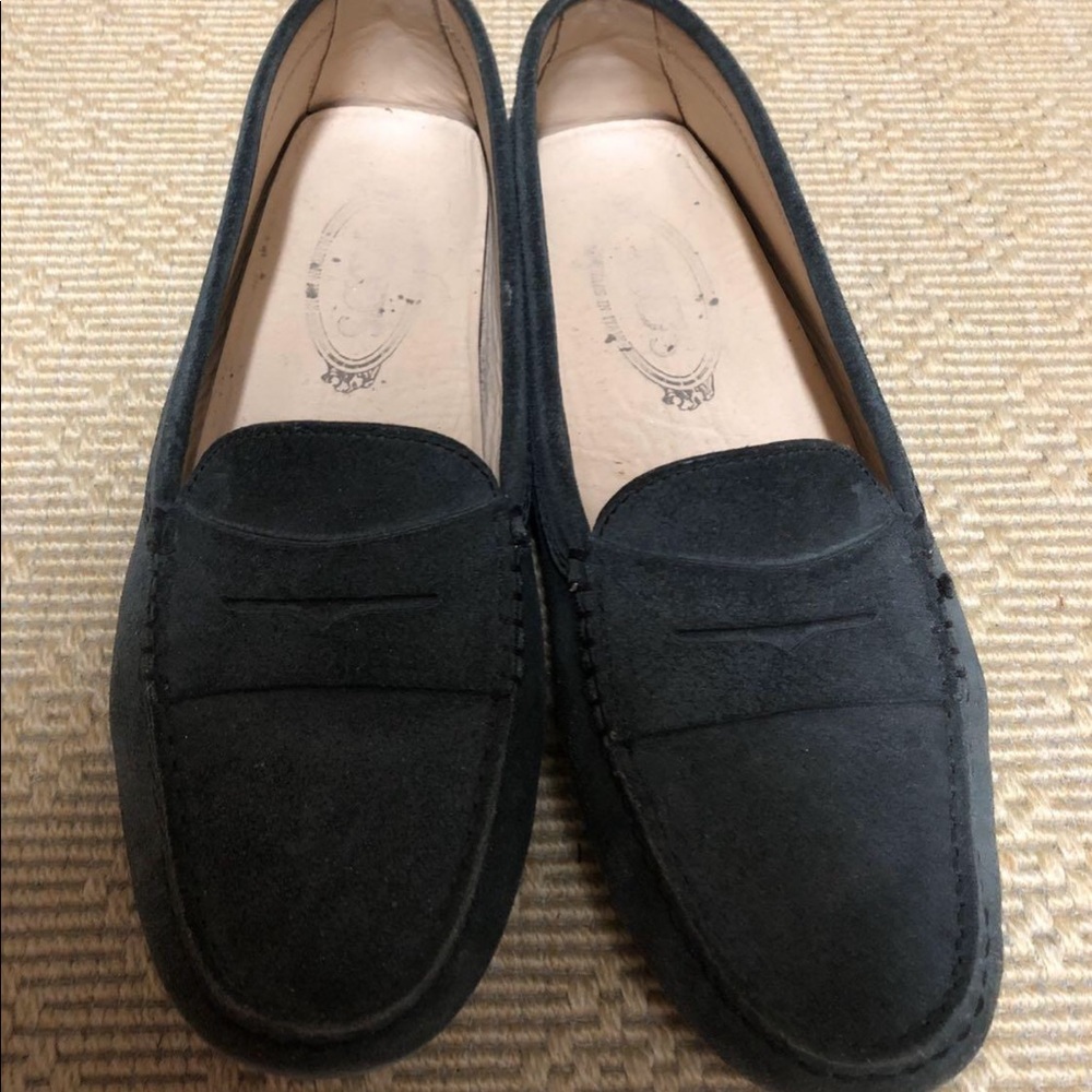 Tod’s loafers